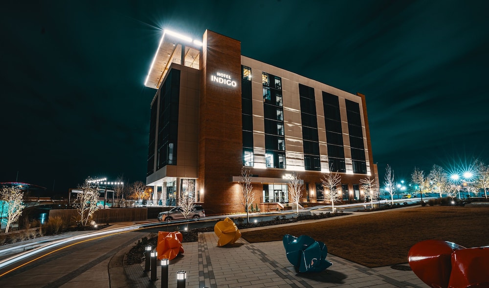 Hotel Indigo Columbus at Riverfront Place by IHG - photo 38