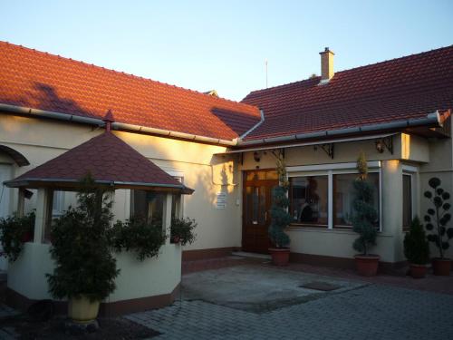 Betti Motel — Kiskunhalas — photo 3