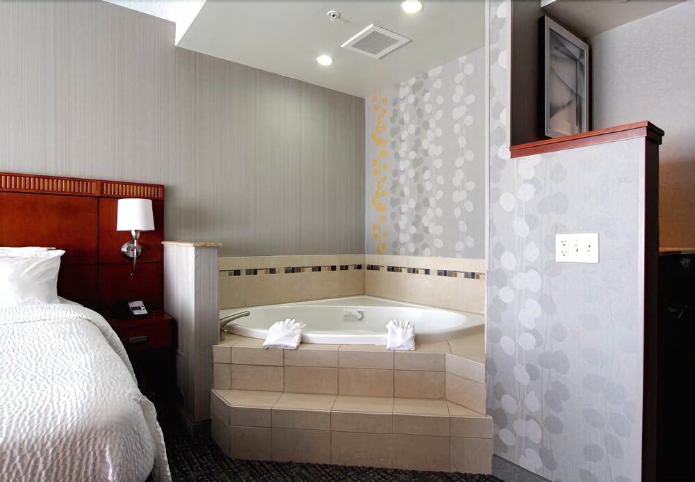 Courtyard by Marriott Salina - photo 3