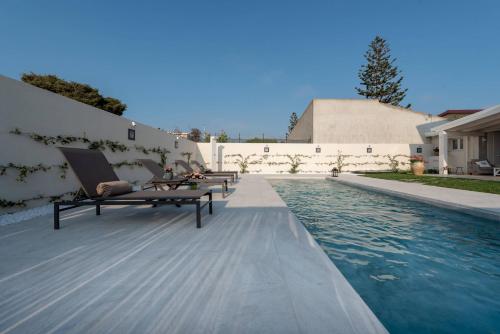 Isulatravel Villa Galene — 4-Star Luxury Hotel in Ispica, Italy