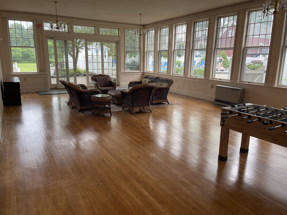 Brandon Inn - photo 4