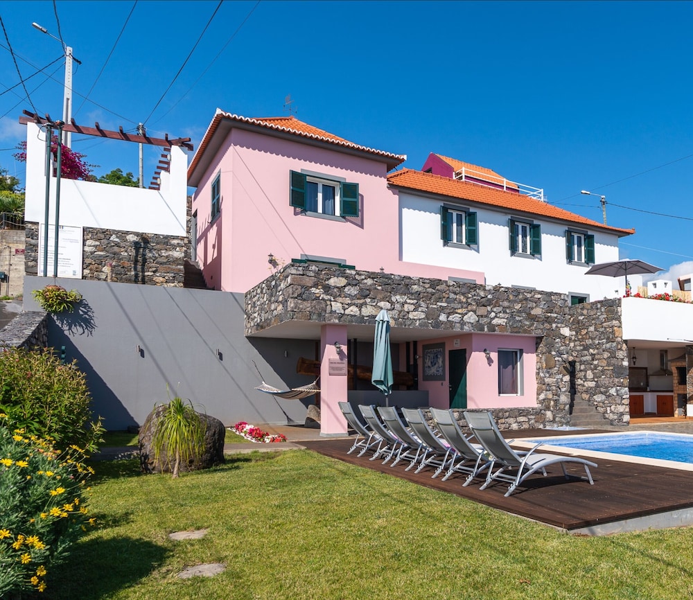 Casa das Orquídeas — 4-Star Luxury Hotel in Calheta, Portugal