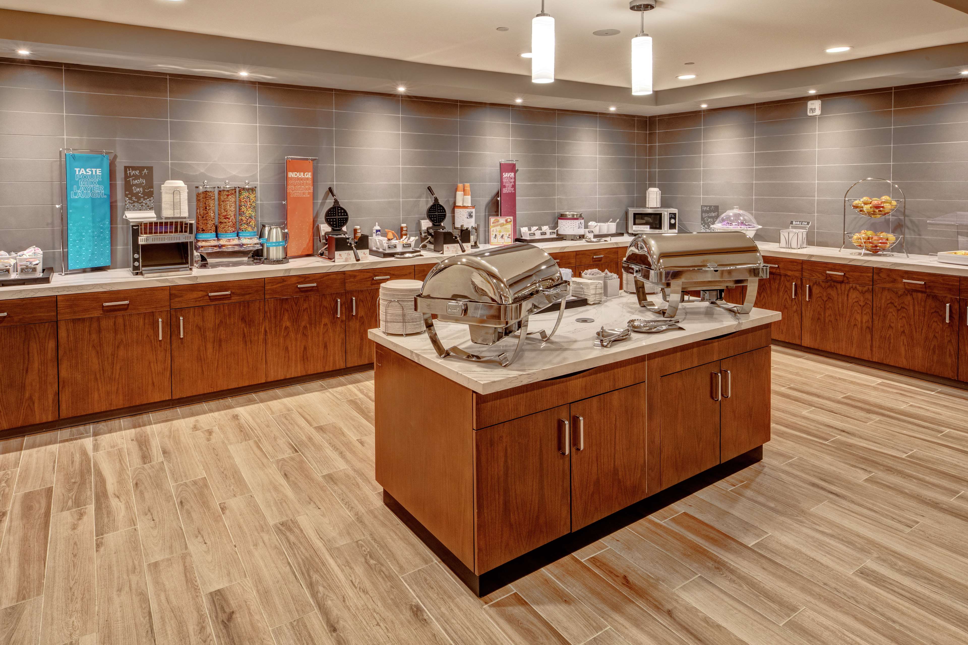 Hampton Inn Vallejo - photo 13