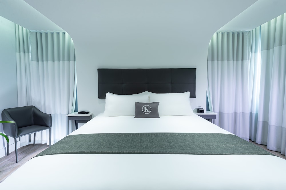 The Kent Hotel - photo 18