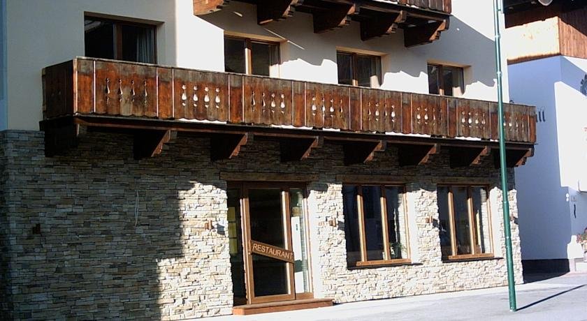 Ambrosius in Lermoos, Austria