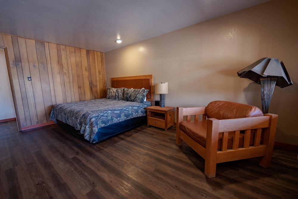 Rimrock Hotel - photo 3