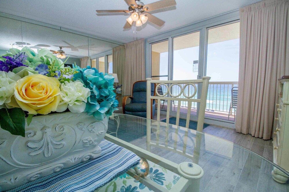 Pelican Beach Resort & Conference Center - photo 52