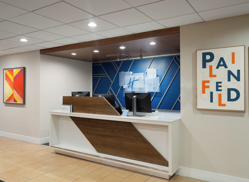 Holiday Inn Express Indianapolis Airport by IHG - photo 70