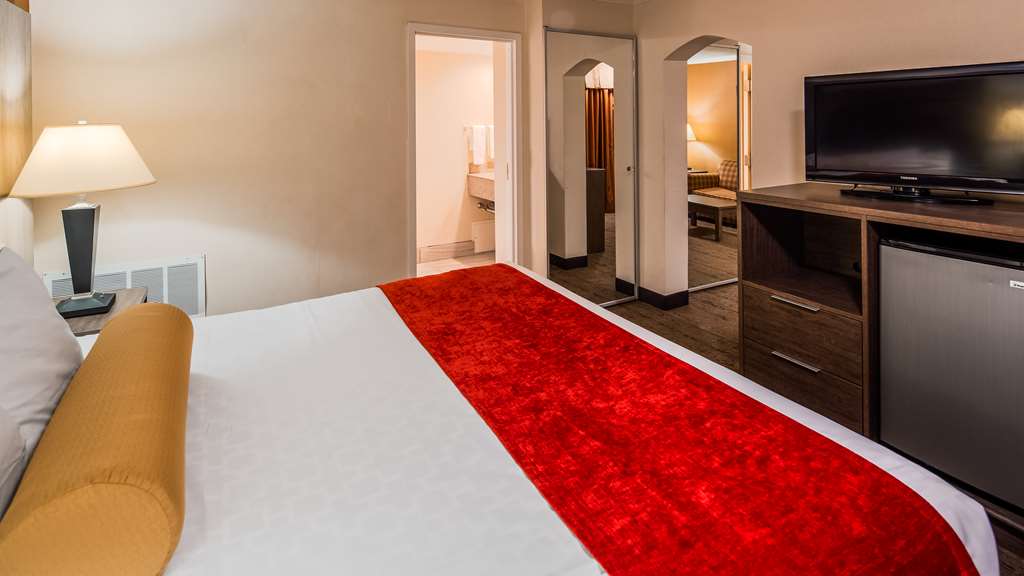 Best Western Galleria Inn & Suites - photo 11