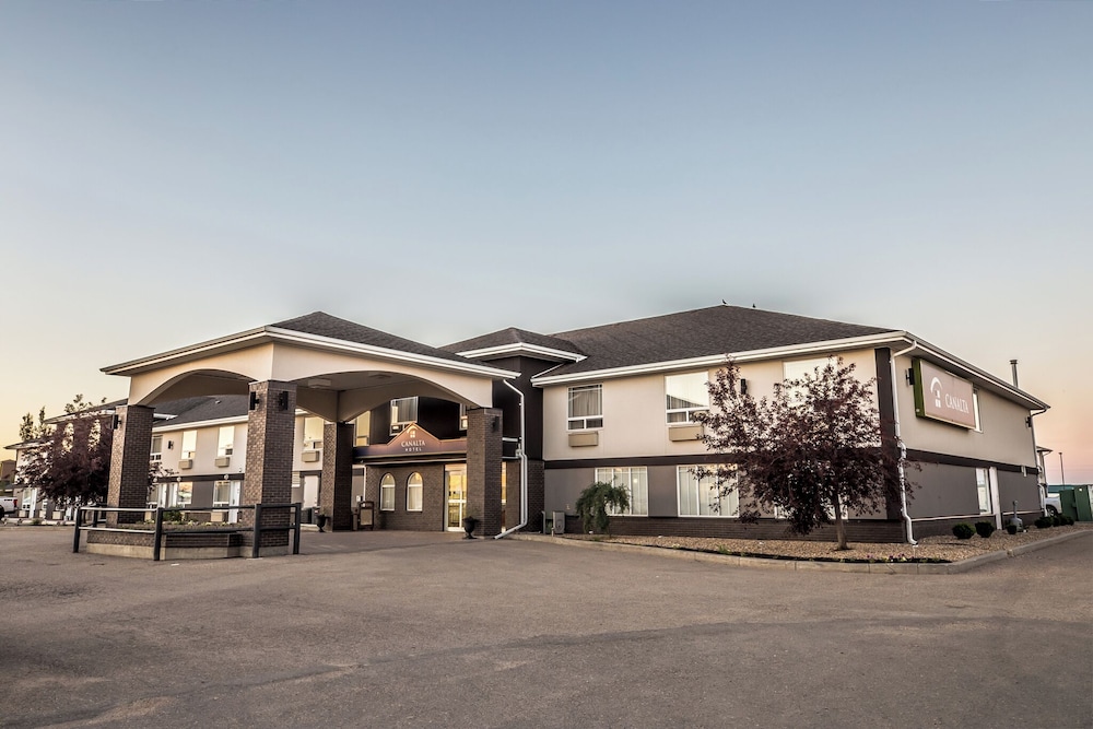Canalta Provost - carbon neutral hotel in Provost