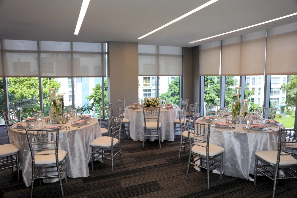 Residence Inn by Marriott Miami Sunny Isles Beach - photo 38