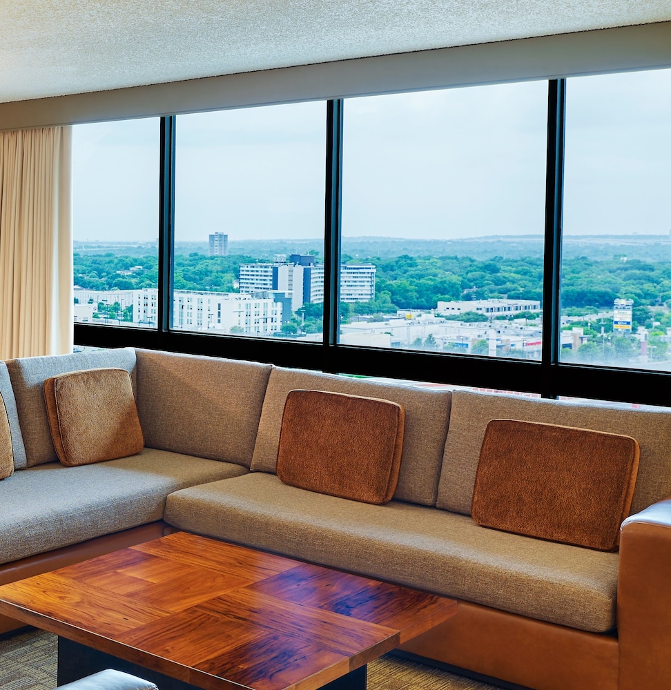DoubleTree by Hilton San Antonio Airport - photo 9