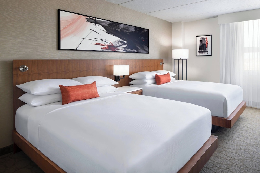 Delta Hotels by Marriott Green Bay - photo 19