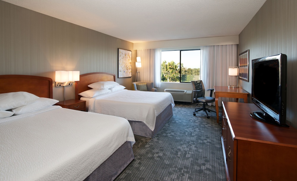 Courtyard by Marriott Newark Silicon Valley - photo 60