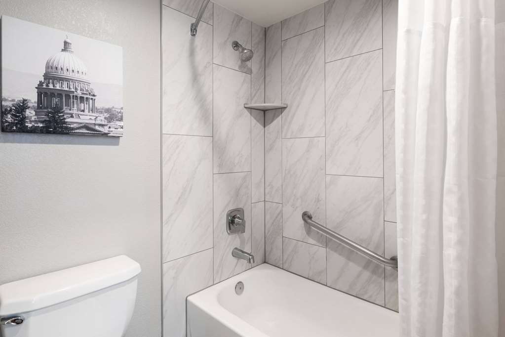 La Quinta Inn & Suites by Wyndham Pocatello - photo 18