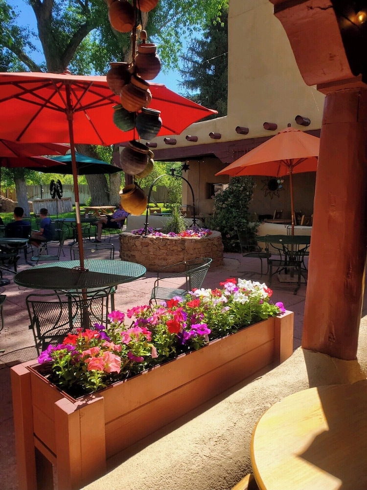 El Pueblo Lodge - photo 72