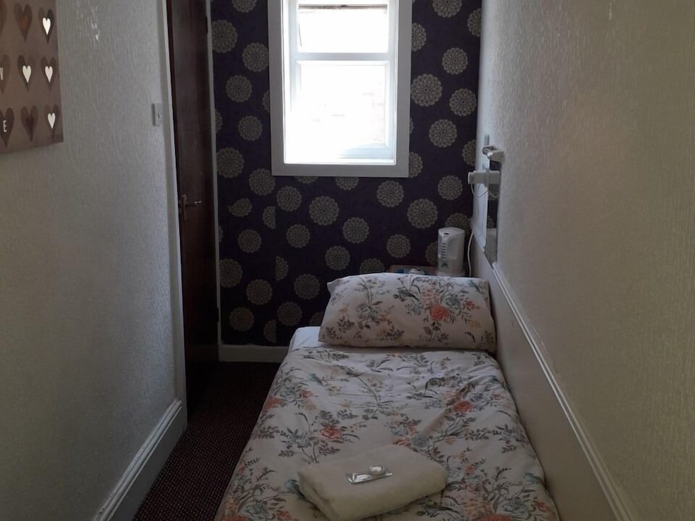 Belroy Hotel — Blackpool — photo 5