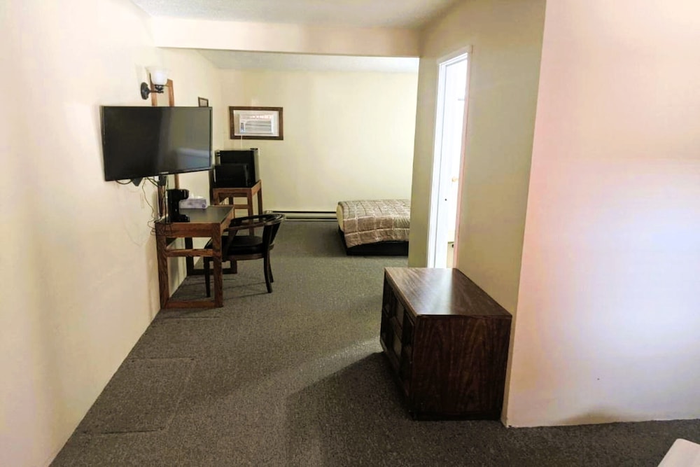 Love Hotels Kadoka by OYO at Badlands SD - photo 10