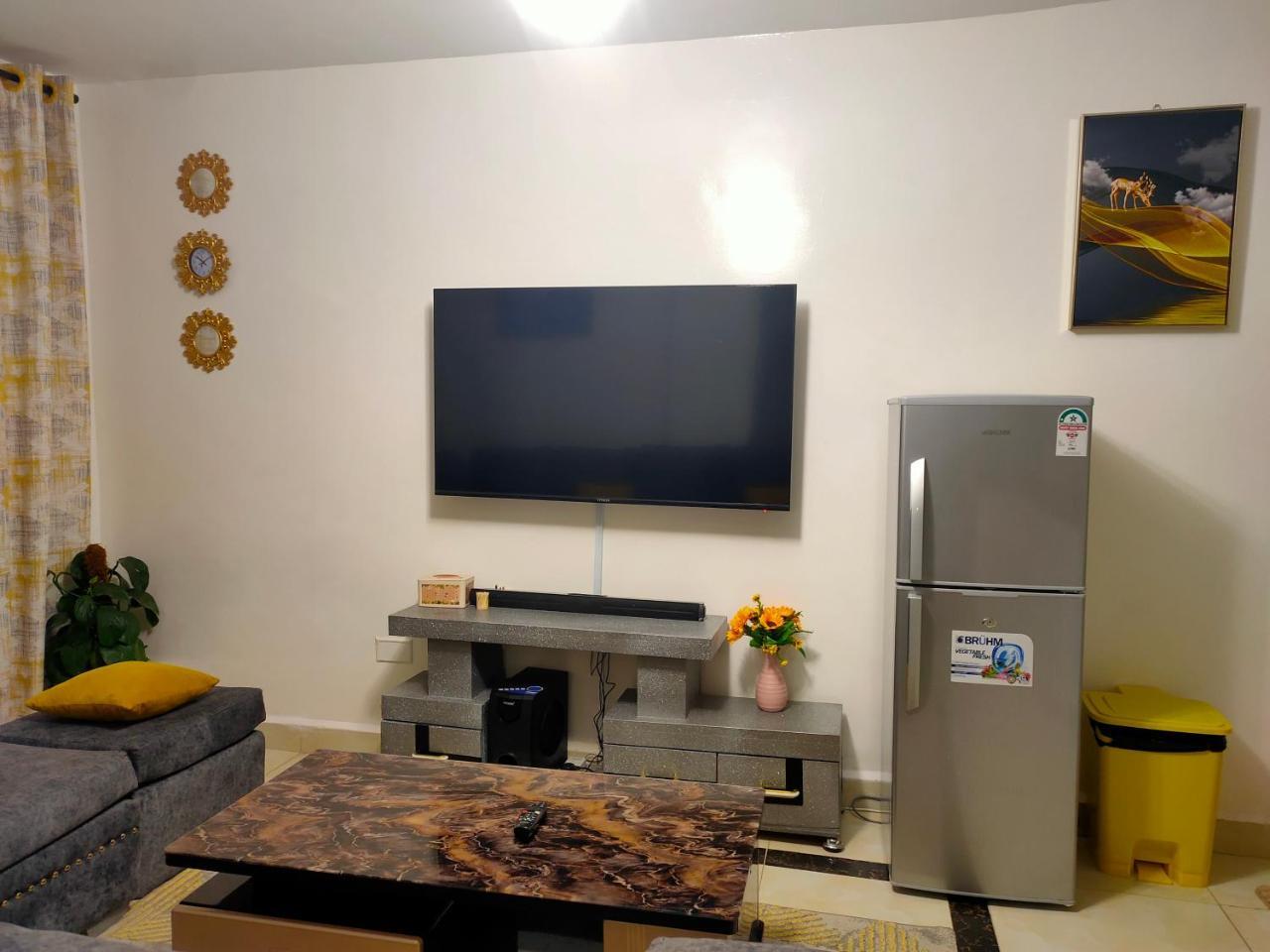 1 Bed Flat Sleeps 2 Parking Wifi