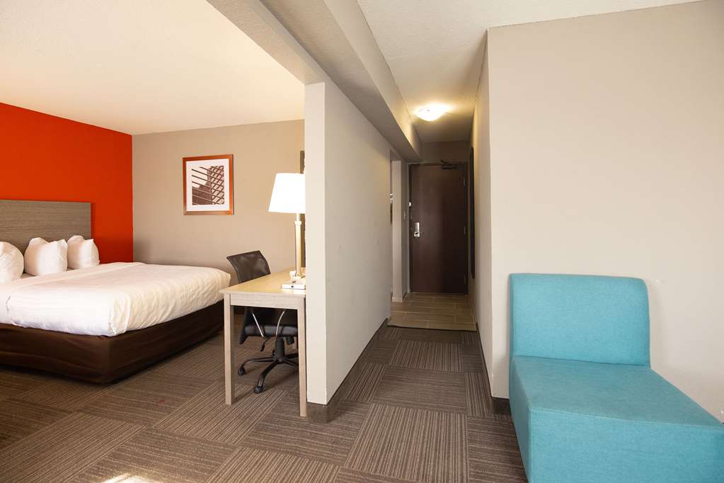 Quality Inn & Suites Hammond Near I 8090 - photo 19
