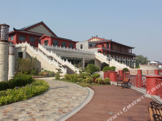 Kaishi Hot Spring Resort in Dalian, People's Republic of China