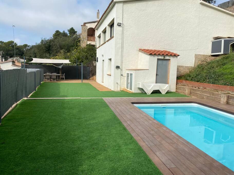 Casa Maju Private Pool with Mountain Views — 4-Star Luxury Hotel in Pals, Spain