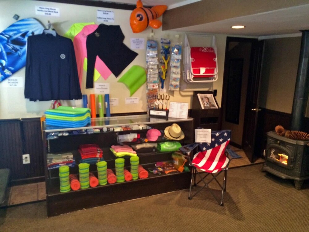 Americas Best Value Inn Casino Center Lake Tahoe - photo 19