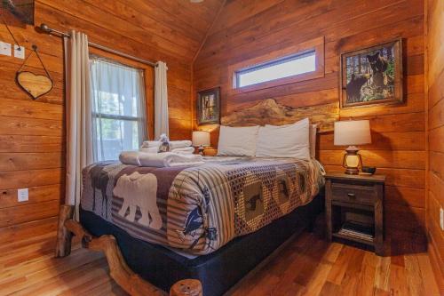 Cozy Cub at Deep Creek — Bryson City — photo 5