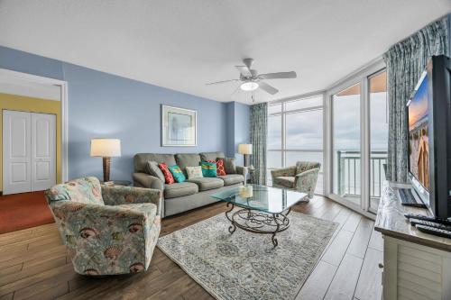 All New Luxury with Stunning Ocean Views Sky Pool Lazy River in Myrtle Beach, United States