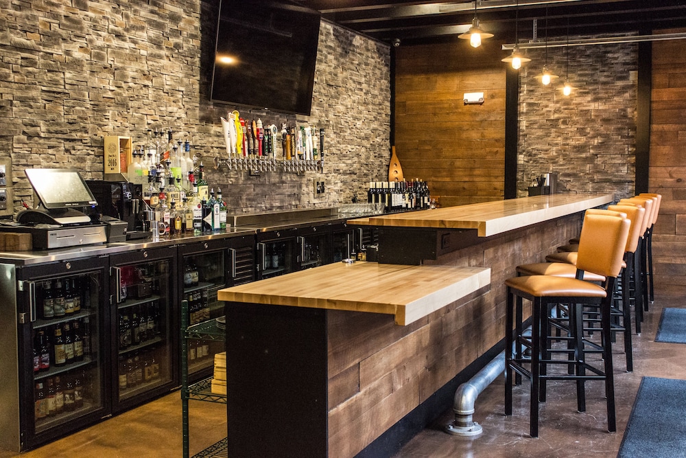 Cobblestone Hotel & Suites Stevens Point - photo 48