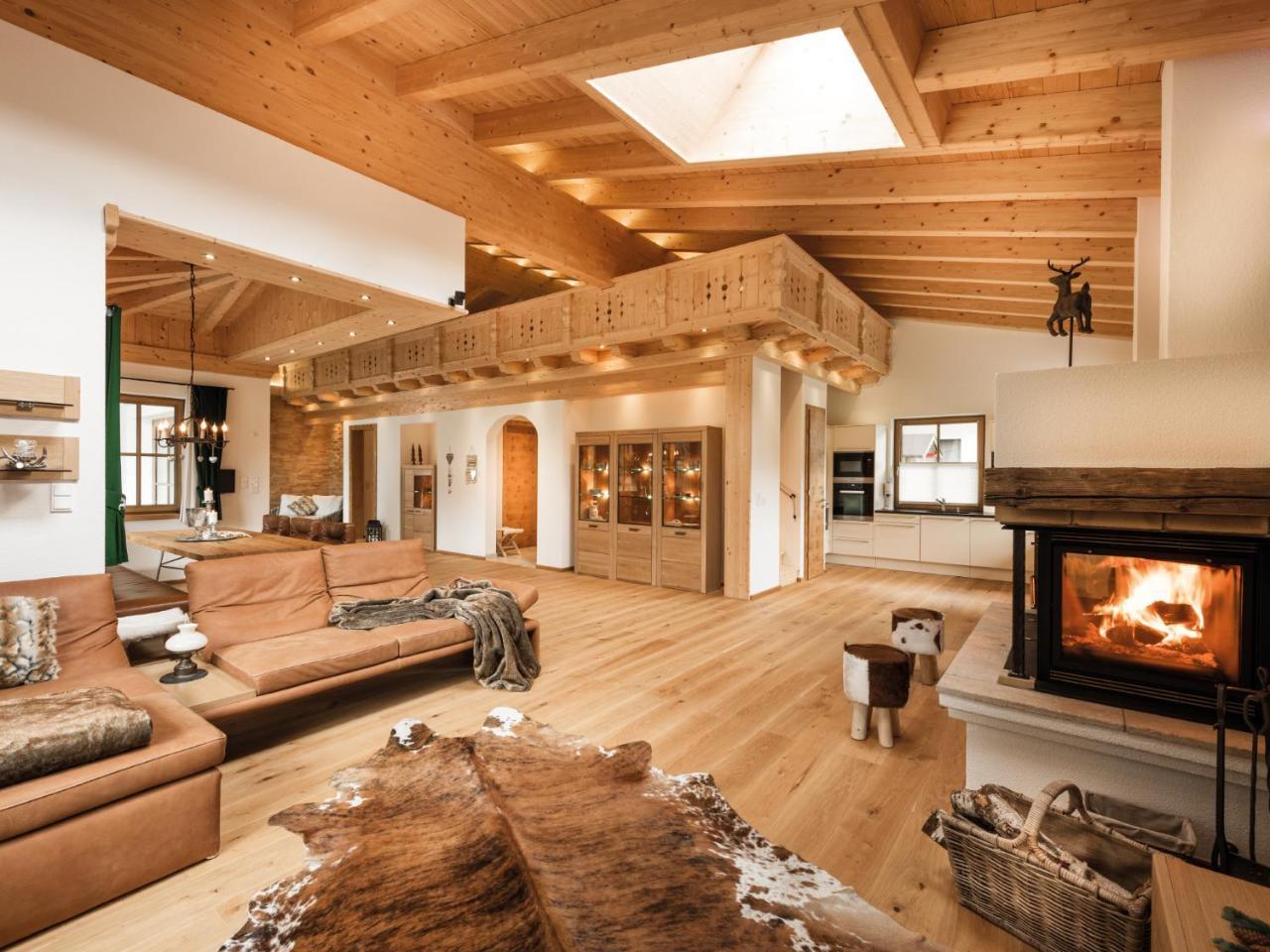 Chalet Märchenblick — 4-Star Luxury Hotel in Leutasch, Austria