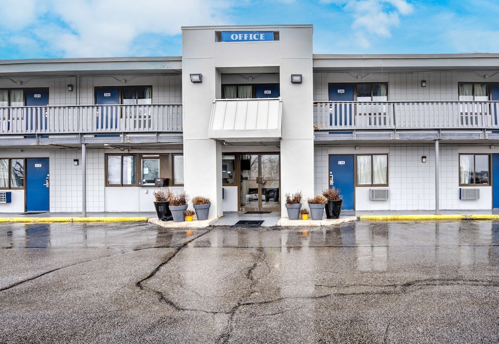 Americas Best Value Inn Bangor - photo 27