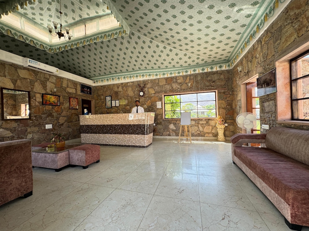 Ananda Resort - carbon neutral hotel in Pushkar