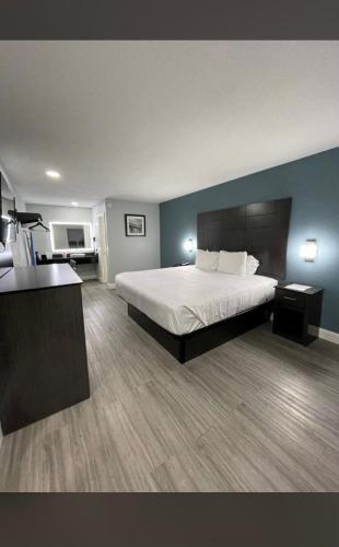 Rodeway Inn San Antonio Downtown - photo 3