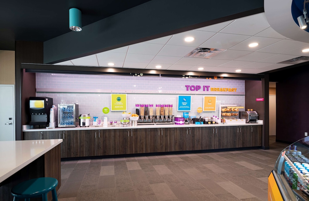 Tru By Hilton Phoenix Glendale Westgate AZ - photo 39