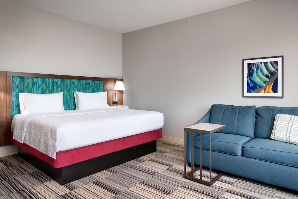 Hampton Inn & Suites Ft. Worth Burleson - photo 7