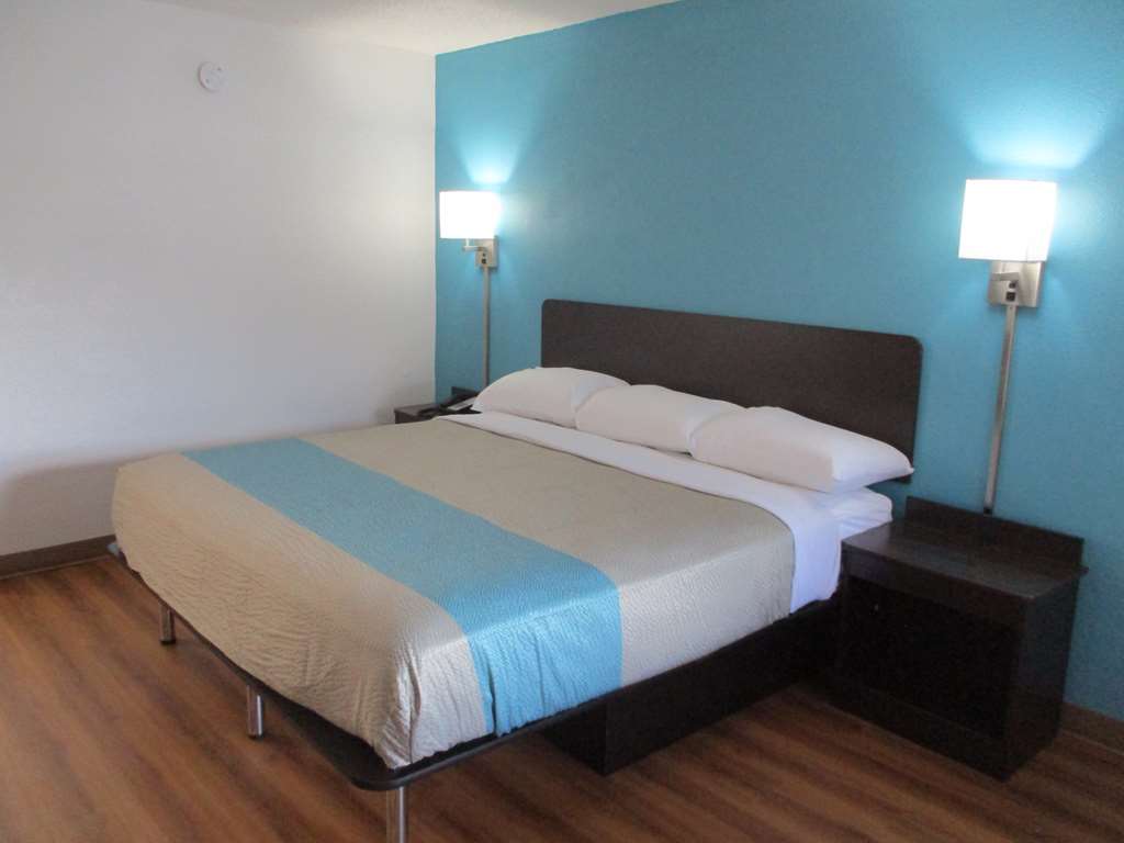 Motel6 Chattanooga TN Airport - photo 12