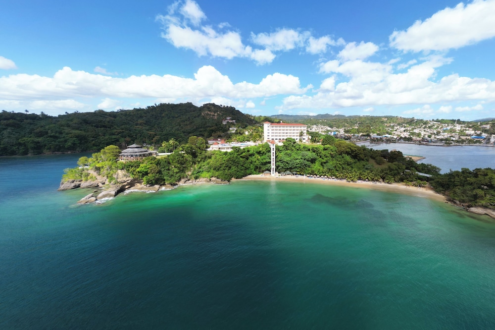 Eurostars Grand Cayacoa — 5-Star Luxury Hotel in Samana, Dominican Republic