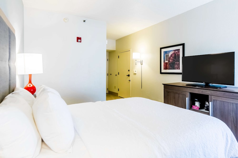 Hampton Inn St. Charles St. Peters - photo 15
