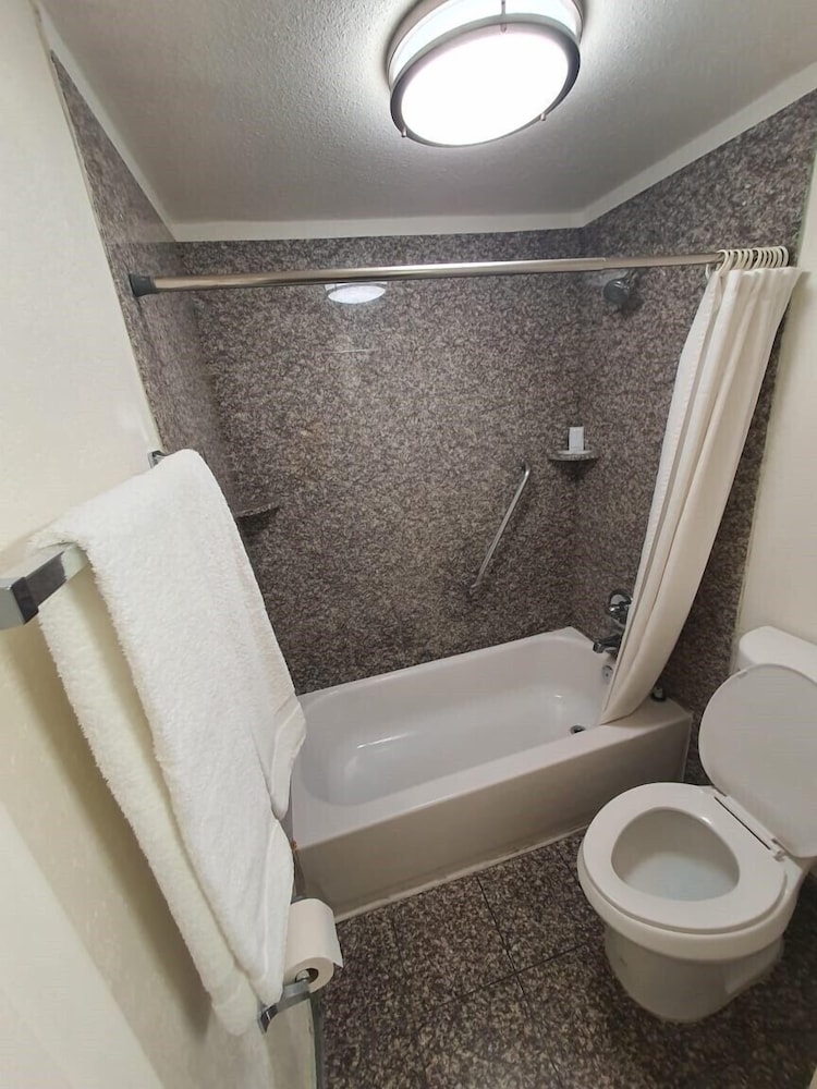 A Victory Inn & Suites Phoenix North - photo 19