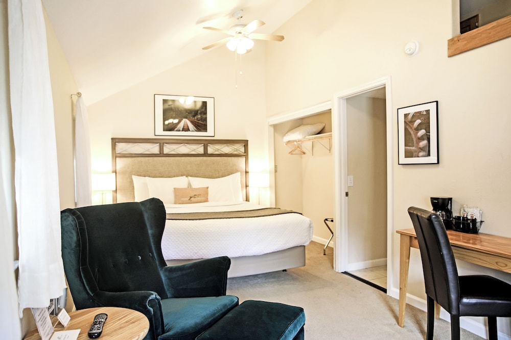Sierra Mountain Inn - photo 44