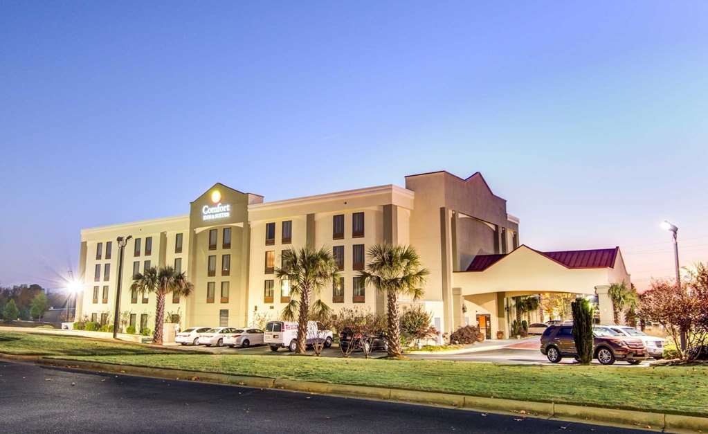 Comfort Inn & Suites Athens North in Athens, United States