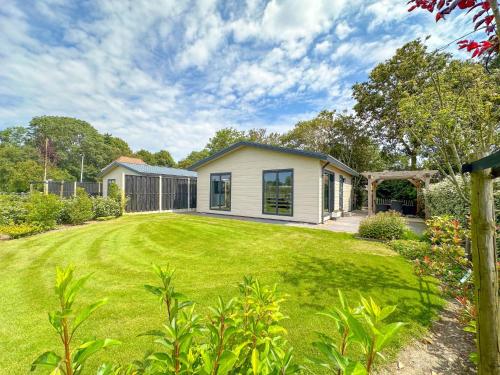 De Huismus - carbon neutral hotel in Heiloo