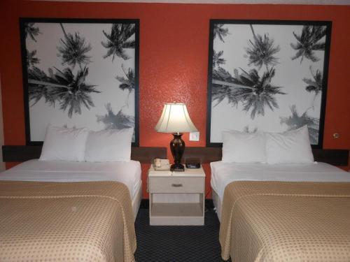 Super 8 By Wyndham El Centro - photo 13