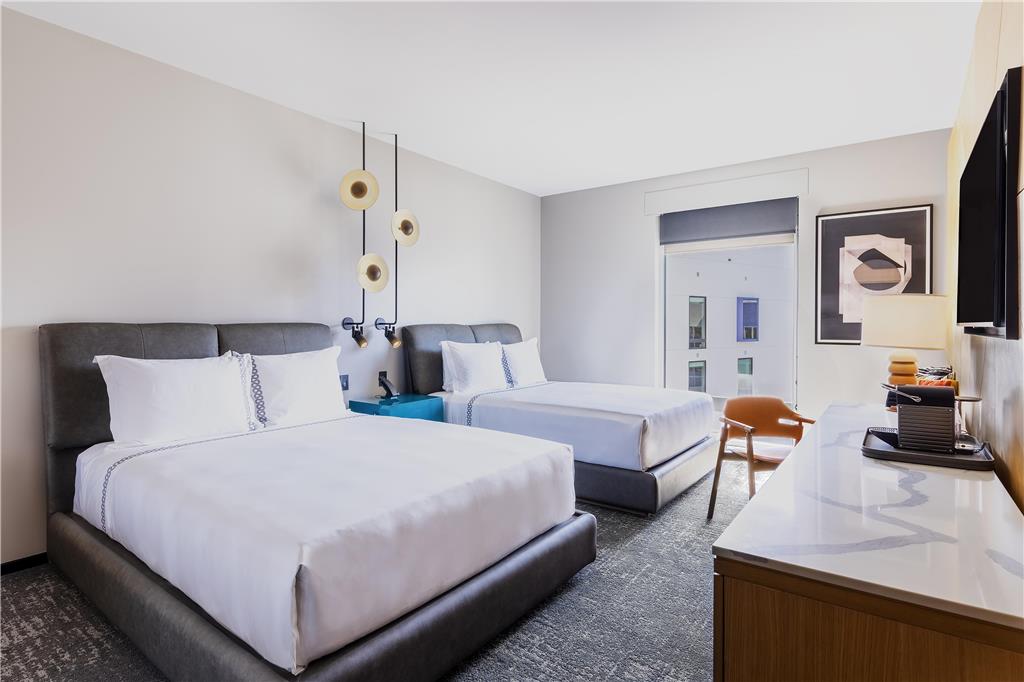 The Shay Hotel - photo 9