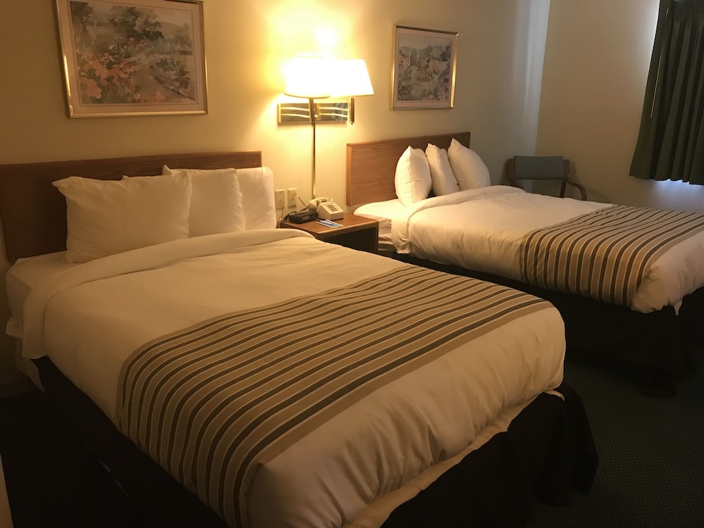 Smart Choice Inn - photo 4
