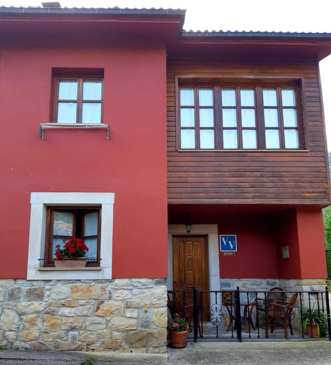 Pelayo I — hotel in Carrena