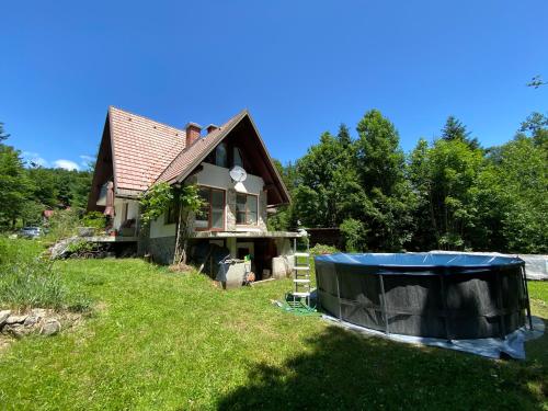 Sanjska Hiša Vojsko in Idrija, Slovenia