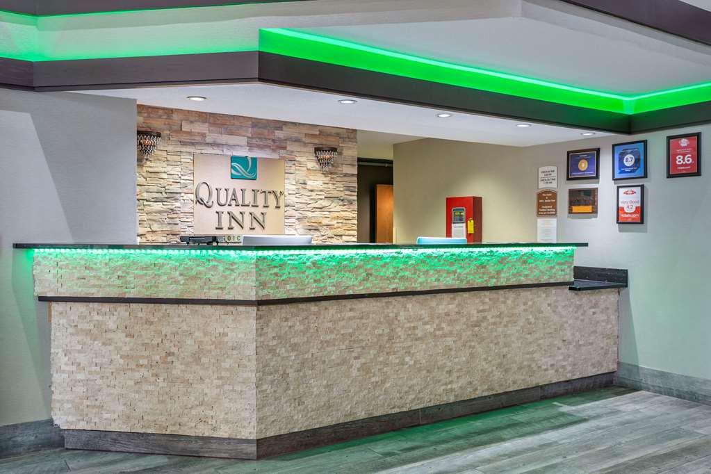 Quality Inn St. Robert Ft. Leonard Wood - photo 3