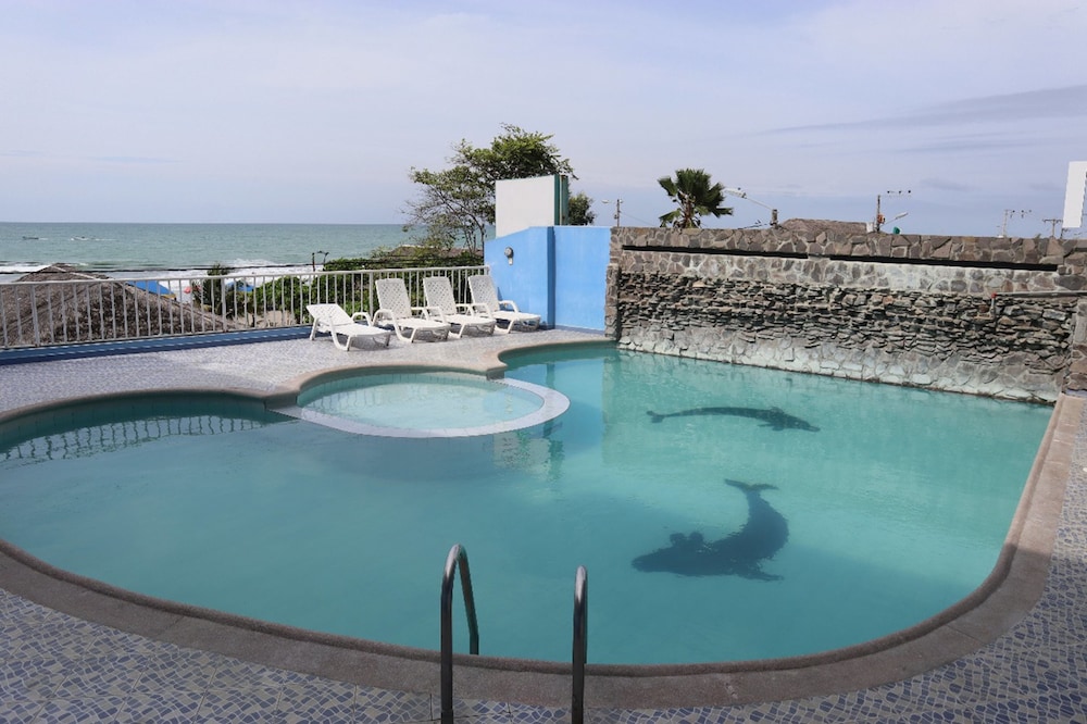 Hotel Atacames Inn in Esmeraldas, Ecuador